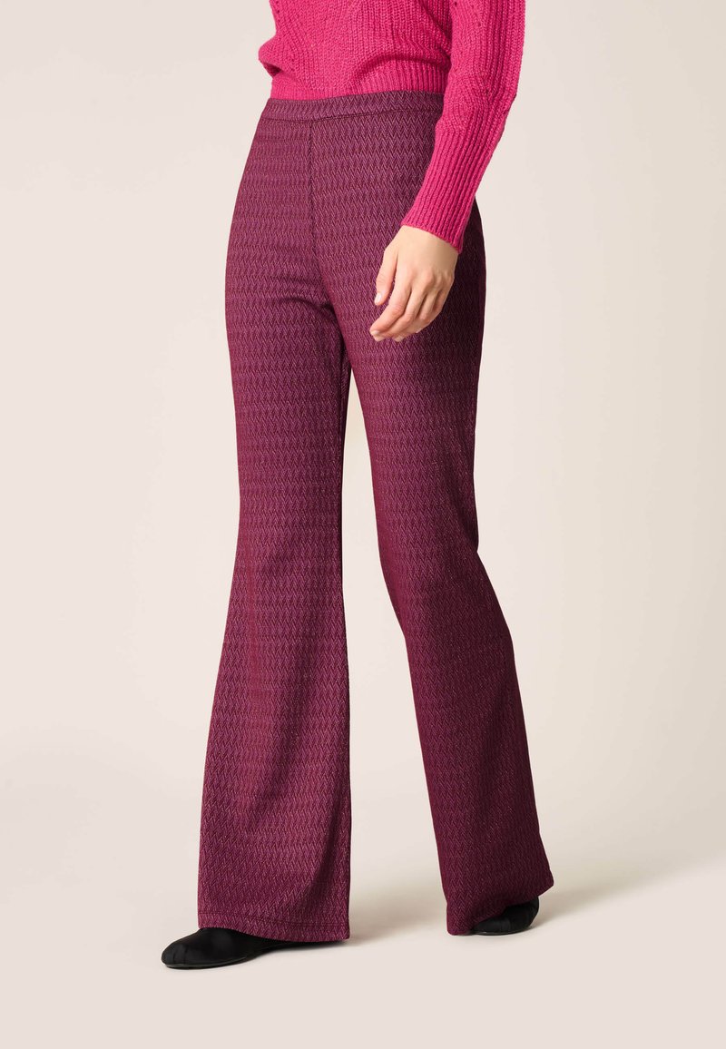 Pantaloni Flare Donna Goldenpoint - Vita Elasticata, Cotone Comodo, Svasatura Elegante