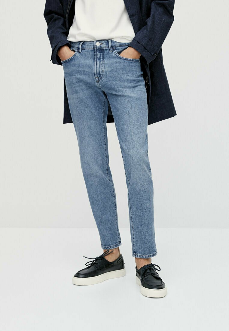 Massimo Dutti jeans for men online | The perfect denim at ZALANDO