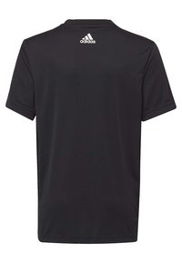 Černé sportovní tričko s krátkým rukávem vyrobené z lehkého materiálu, s žebrovaným kulatým výstřihem a bílým logem Adidas na horní části zad.