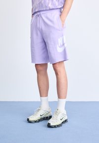 Nike Sportswear - CLUB - Tracksuit bottoms - hydrangeas white Thumbnail Image 1