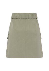 Olivgrüner, knielanger Rock mit elastischem Bund, Seitentaschen und glatter Baumwolltextur. Einfaches Design und klare Linien.