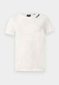 T-shirt blanc manches courtes Armani avec col rond et petit logo noir « armani » près de l'épaule gauche.