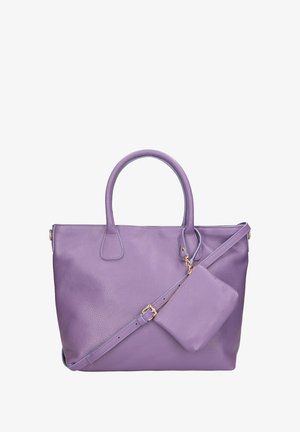 Sac à main en cuir violet avec finition texturée, poignées doubles et pochette amovible. Équipé de quincaillerie dorée et d'une forme structurée.