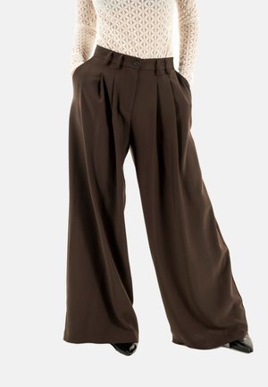 Pantalones - marron