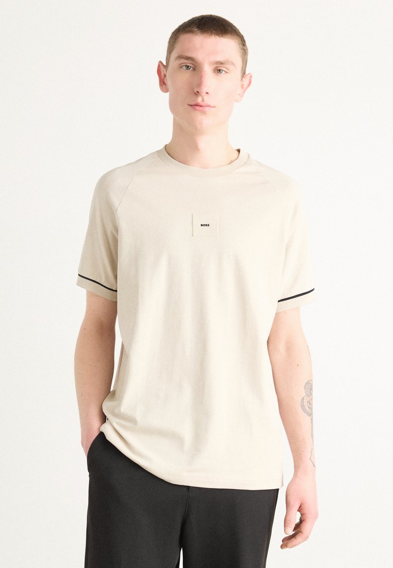 BOSS - TEE - Basic T-shirt - open beige, Enlarge