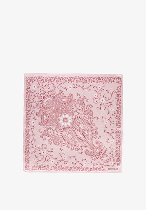 Jasnoróżowy kwadratowy szal z misternymi, ciemnoróżowymi wzorami paisley i kwiatowymi, małymi białymi kwiatkami oraz logo "Deni Cler Milano" w rogu.