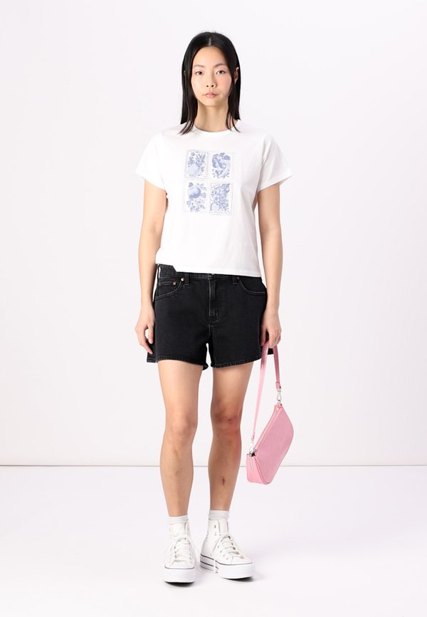 Short-Sleeve Fruit Stamp Graphic Skimming Tee - Print T-shirt2
