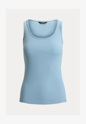 Hellblaues, geripptes, ärmelloses Tanktop mit tiefem Ausschnitt, vor einem schlichten Hintergrund dargestellt.