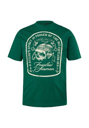 Zielony T-shirt z białą, postarzanym grafiką czaszki w bandanie, morskich lin i napisem "Fearless Seaman" oraz żeglarskimi frazami.