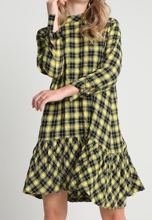 Vardagsklänning - yellow