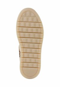 Semelle de sneaker Tamaris, en caoutchouc beige avec un motif de grip texturé ; présente des dessins de semelle hexagonaux et rectangulaires pour une meilleure adhérence. Taille 37.