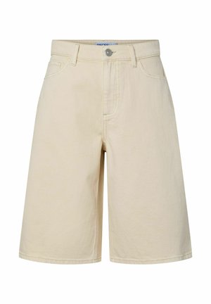 Short en jean beige longueur genou avec bouton et fermeture éclair à l'avant, passants pour ceinture et deux poches avant.