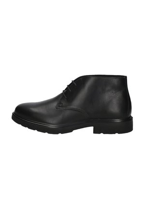 Stivaletti in pelle nera con superficie liscia, punta arrotondata e chiusura con lacci a due occhielli. Presentano una suola in gomma resistente e un design minimalista.