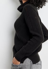 Taifun Trui - black