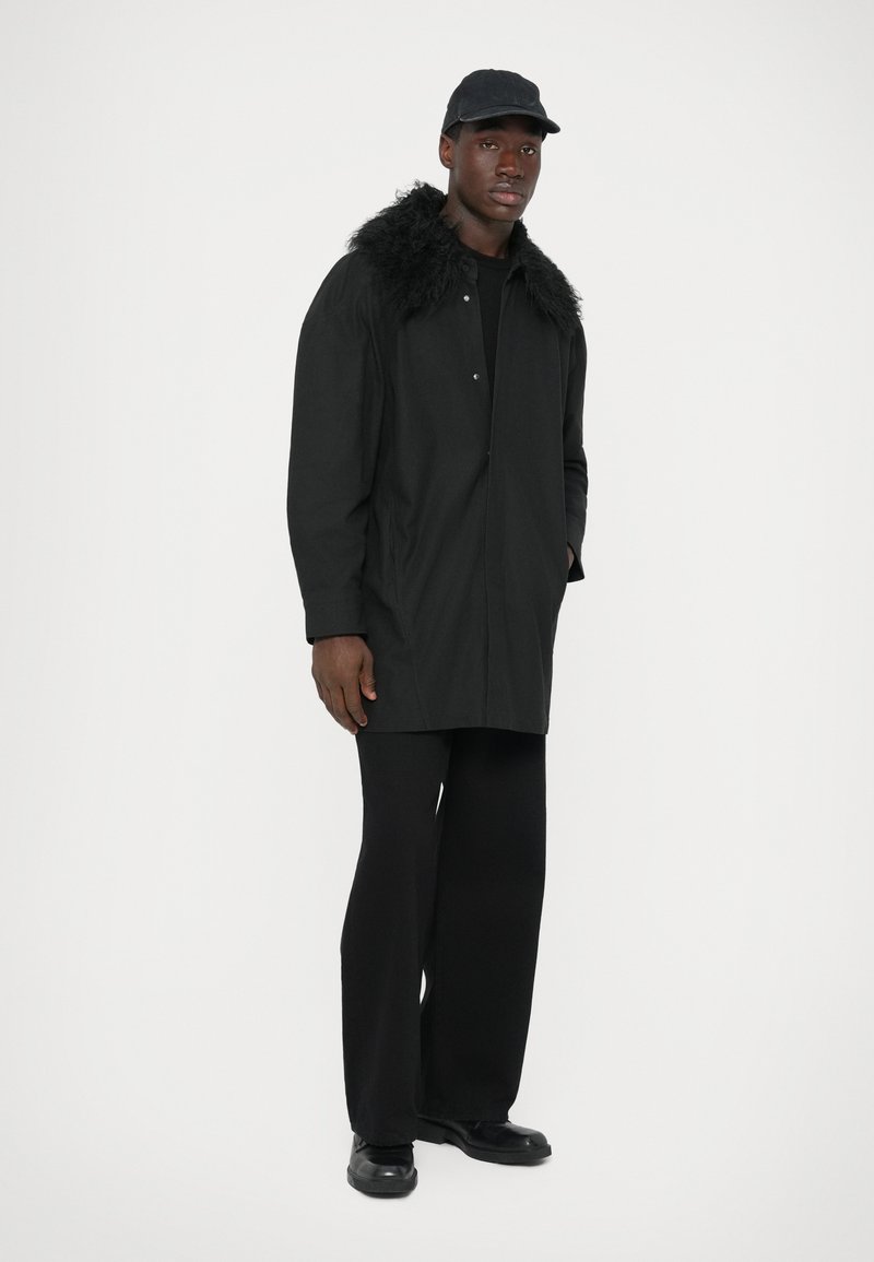 Han Kjøbenhavn COLLARED SHIRT Manteau court black/noir ZALANDO