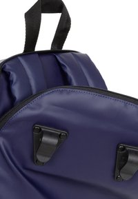 Eastpak ZIPPL'R BIKE - Malý batoh  - tarp nearby