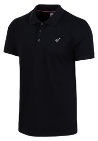 Zwarte polo met een klassieke kraag, gemaakt van katoen, met een knoopsluiting van drie knopen en een klein logo op de linker borst. Korte mouwen.