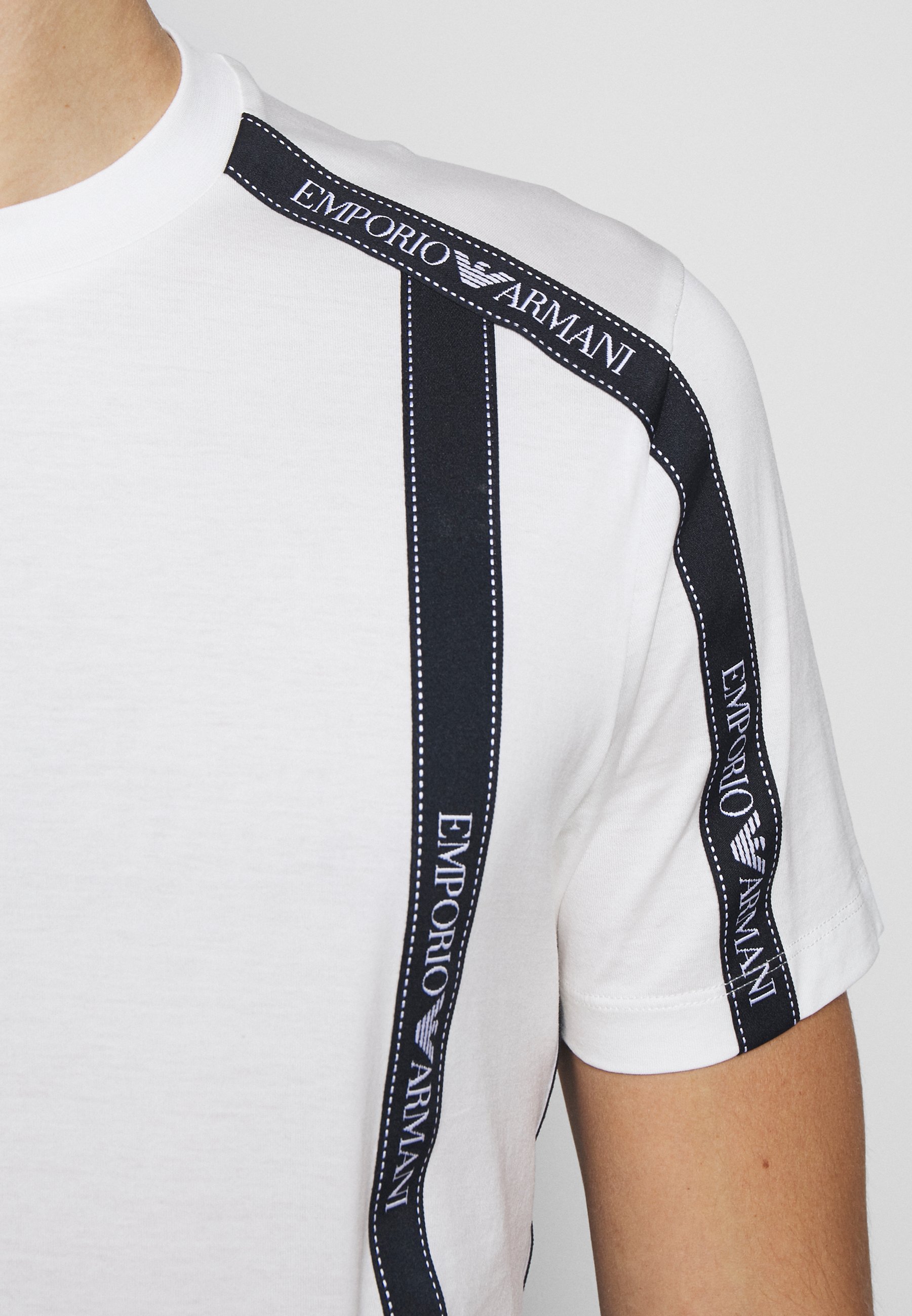 Men Print T-shirt Men Print T-shirt
