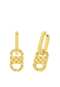 Gli orecchini in tonalità oro presentano un design ottagonale con motivi incisi e una superficie testurizzata, completati da una chiusura rettangolare liscia.