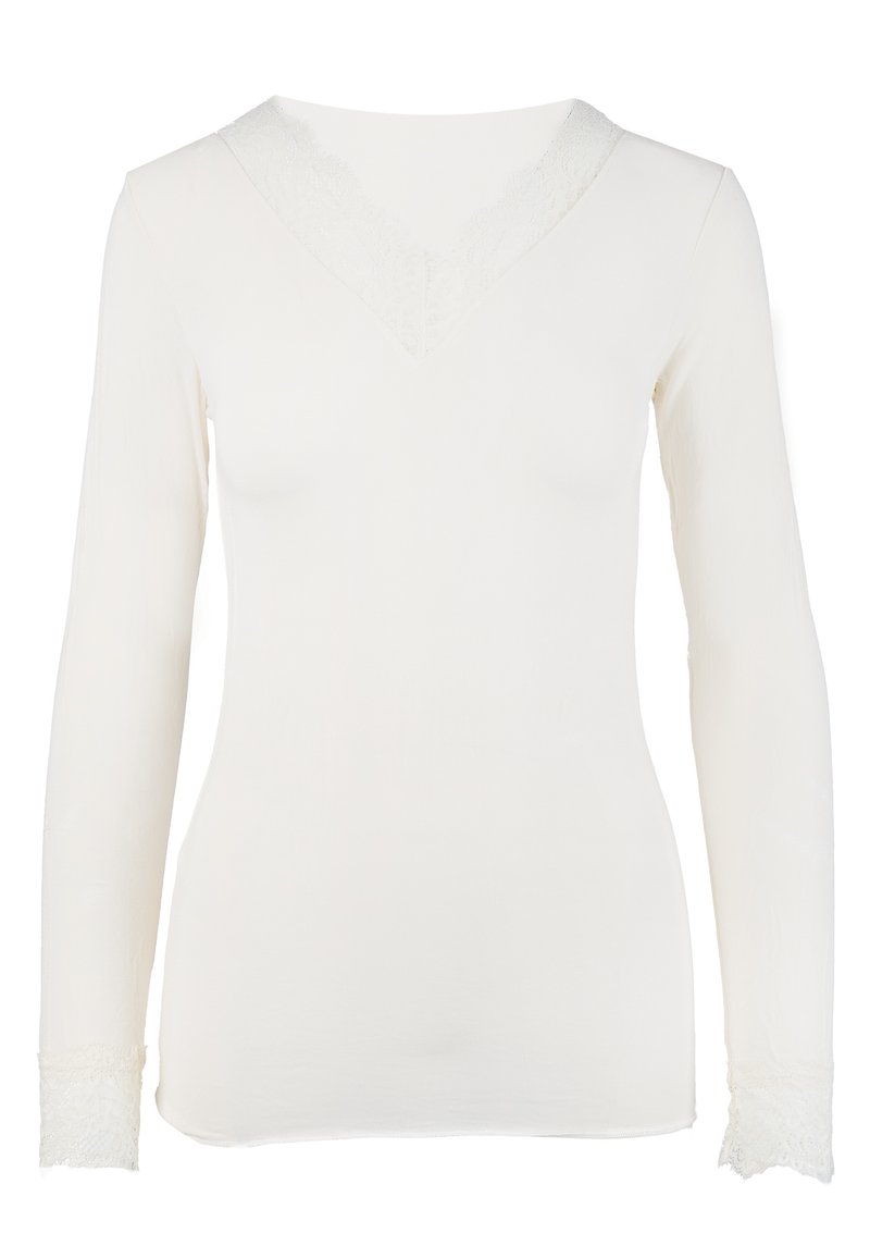 Maglietta bianca a maniche lunghe con scollatura a V, con inserti in pizzo sul collo e sui polsini, realizzata in un tessuto leggero e liscio.