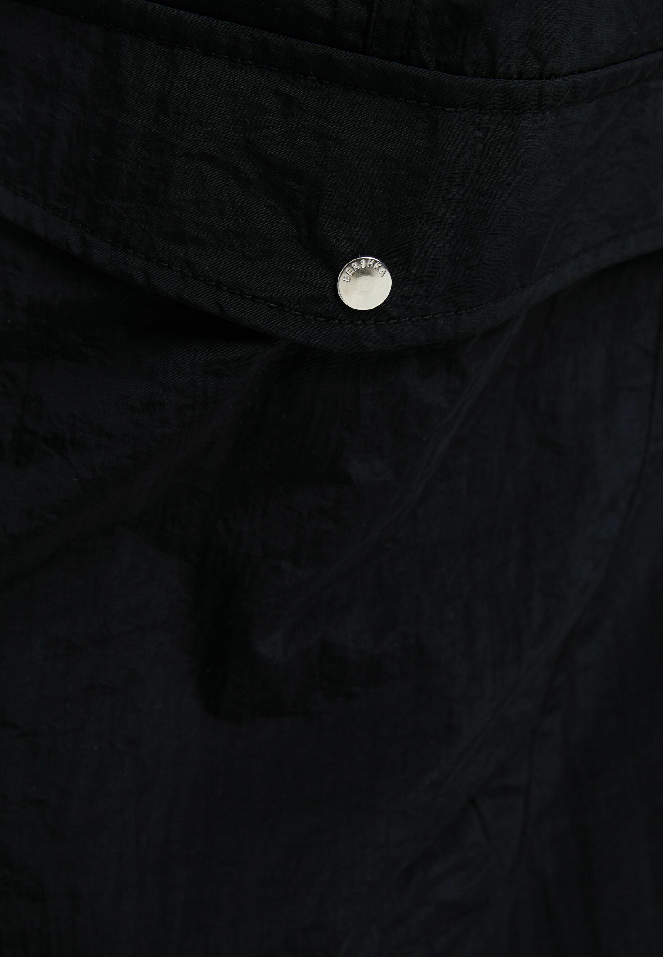 Parachute cargo trousers