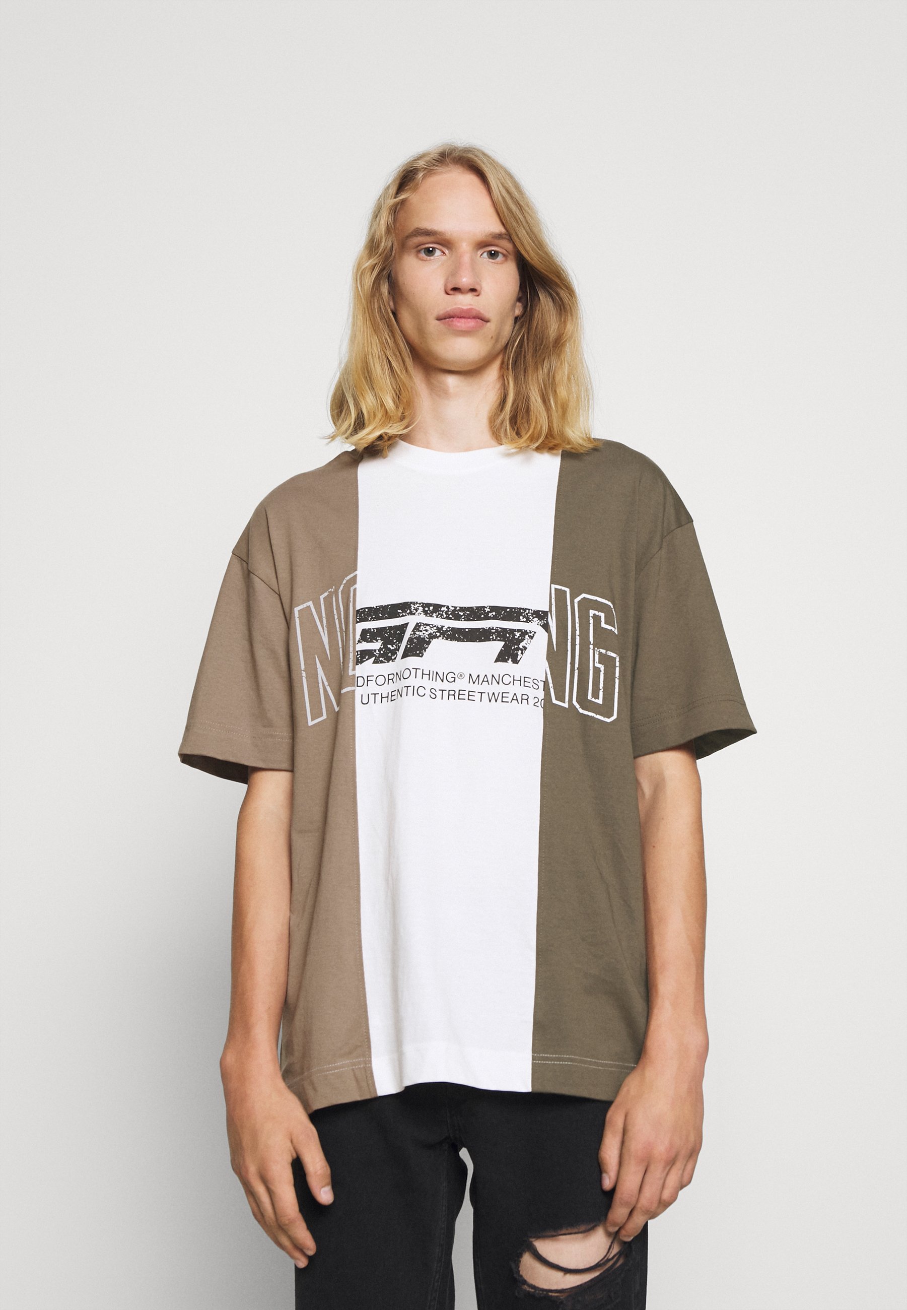 PANEL - Print T-shirt - taupe - Zalando 