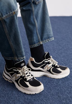 2002 UNISEX - Trainers - mushroom/driftwood/linen/timberwolf