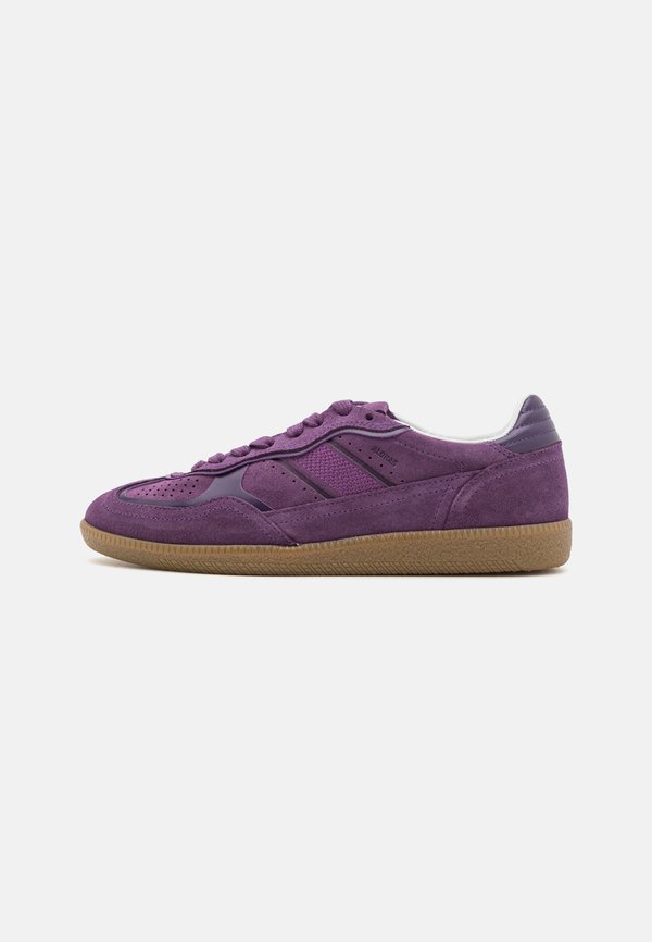TB.490 RIFE - Trainers - lilac