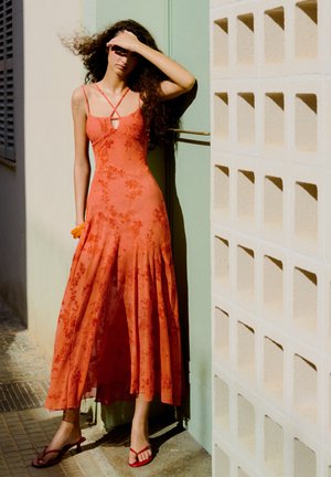 Bershka, DRESS - Robe de jour - orange