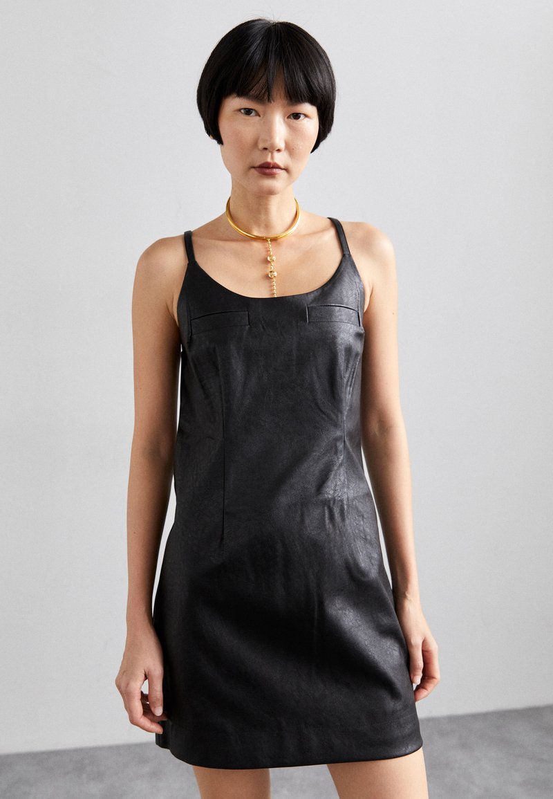 DESIGNERS REMIX - MAYA SHORT DRESS - Dienas kleita - black, Palielināt