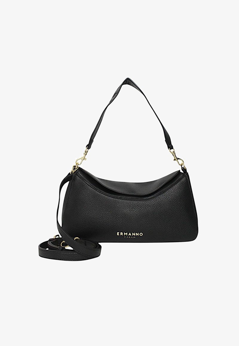 Borsa a tracolla in pelle nera con finitura texture, forma curva, dettagli in metallo dorato e tracolla staccabile.