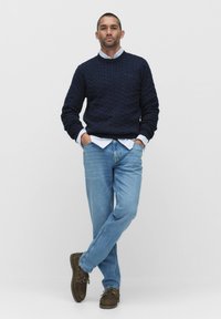 BONDELID DAVE CABLE CREW NECK - Trui - navy