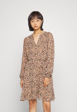 VILA Petite VIADELINE DRESS - Päevakleit - tan/multi-coloured