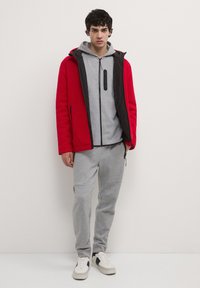 Calliope TECNICA CON CAPPUCCIO - Felpa con zip - grigio