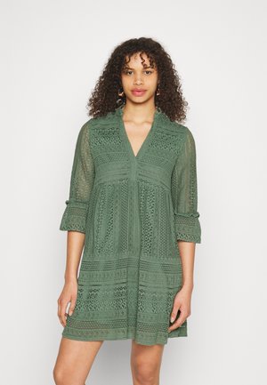 VMHONEY VNECK TUNIC - Day dress - laurel wreath