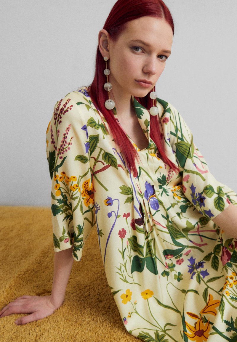 Rodebjer BARI JOBS Maxikleid buttermilk/beige Zalando.de