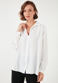 Button-down blouse - ecru