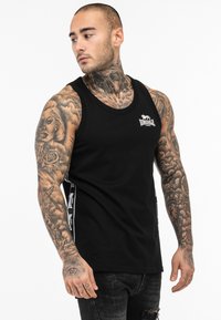 Lonsdale SINGLET NORMALE PASSFORM CLOUSTA - Top - black white