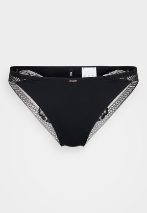 Svart bikini-bunn med mesh-spisspaneler på sidene, med en glatt front og en subtil logo-detallering i livet.
