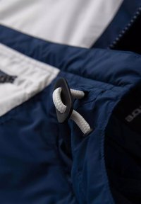 Unausgewählt, green and navy blue
