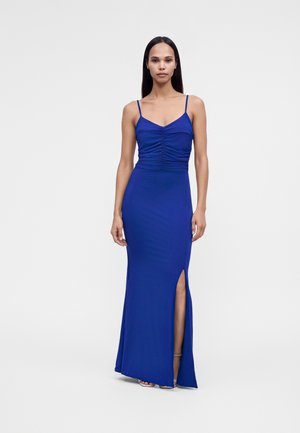 WAL G PETITE, ARINA ROUCHED - Robe longue - dark electric blue