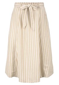 Jupe portefeuille beige à rayures avec ceinture nouée, fabriquée en tissu léger. Elle présente un ourlet évasé et des rayures verticales de largeurs variées.