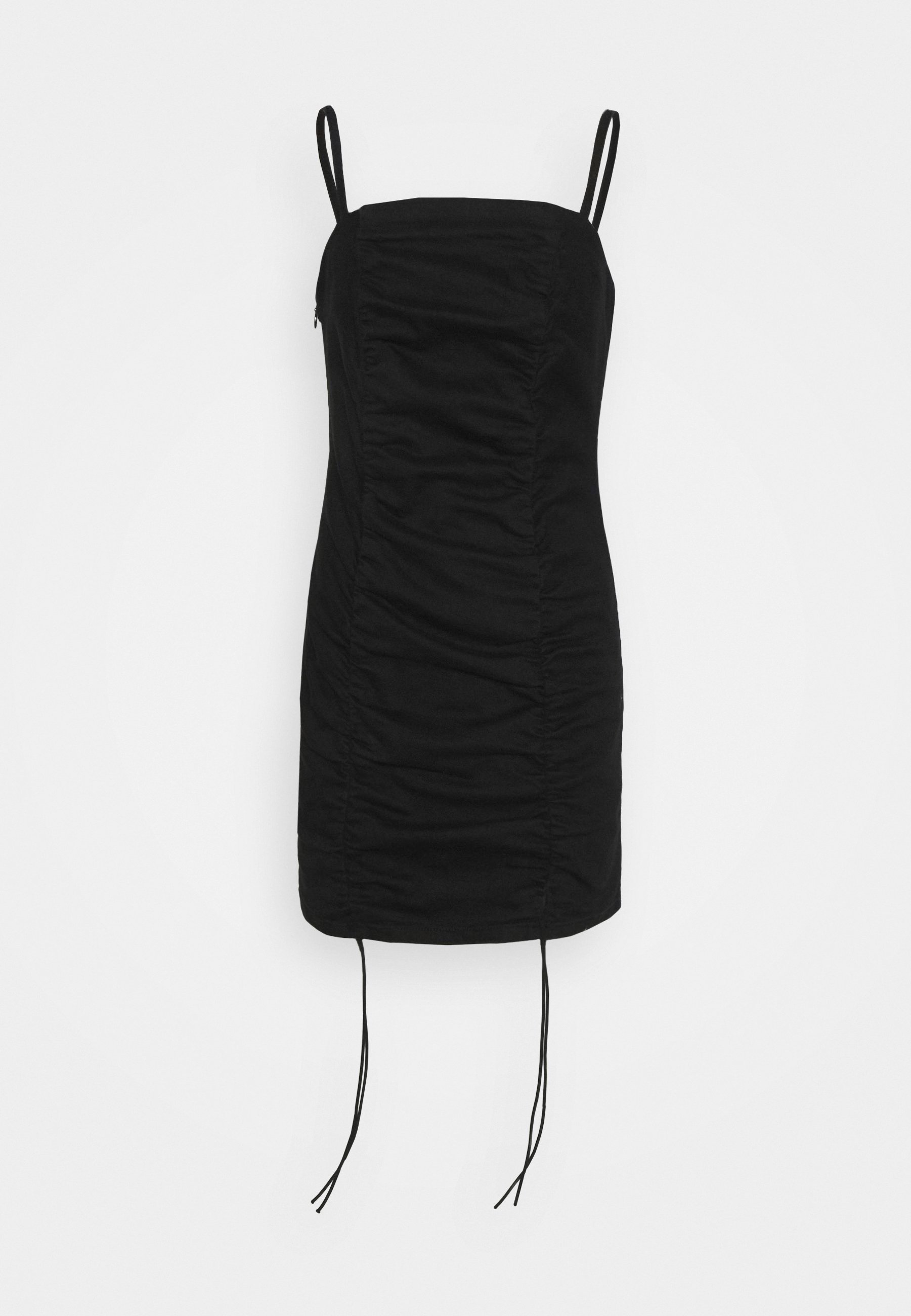 white 1920s flapper dress