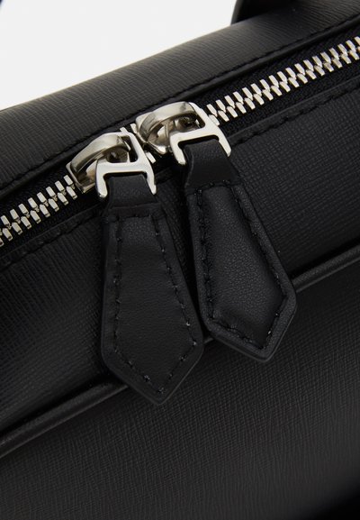 Bally MYTHOS BRIEF - Mallette - black/red