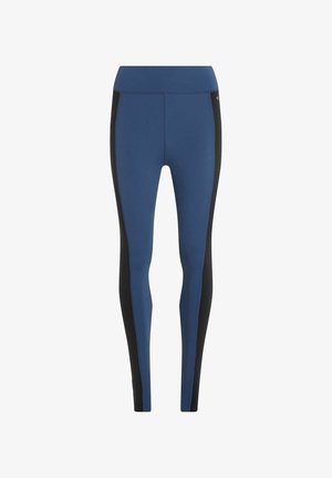 Niebieskie i czarne legginsy sportowe charakteryzujące się gładką tkaniną, dopasowanym krojem oraz wstawkami bocznymi w kontrastowym kolorze.