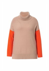 Maglione beige a collo alto realizzato in maglia, con maniche arancioni, caratterizzato da dettagli a costine e una vestibilità comoda. Tessuto morbido in tutta la struttura.