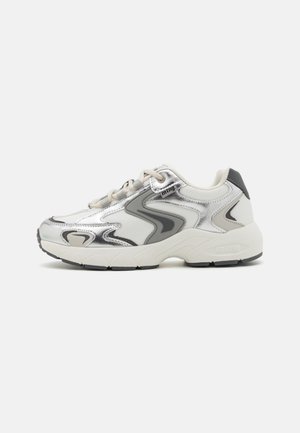 Sneakers - silver-coloured