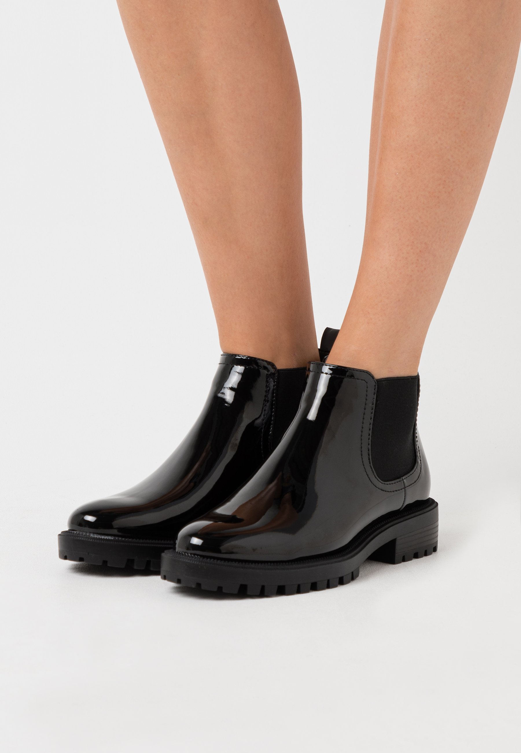 Esprit BRISTOL Korte laarzen blackZwart Zalando.nl Esprit CHELSEA BOOTIE Korte laarzen blackZwart Zalando.nl