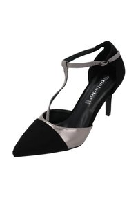 Scarpa con tacco alto nera e grigia, dalla punta affusolata, in tessuto scamosciato e con una cinghia alla caviglia. Presenta un dettaglio metallico argento sulla parte frontale.