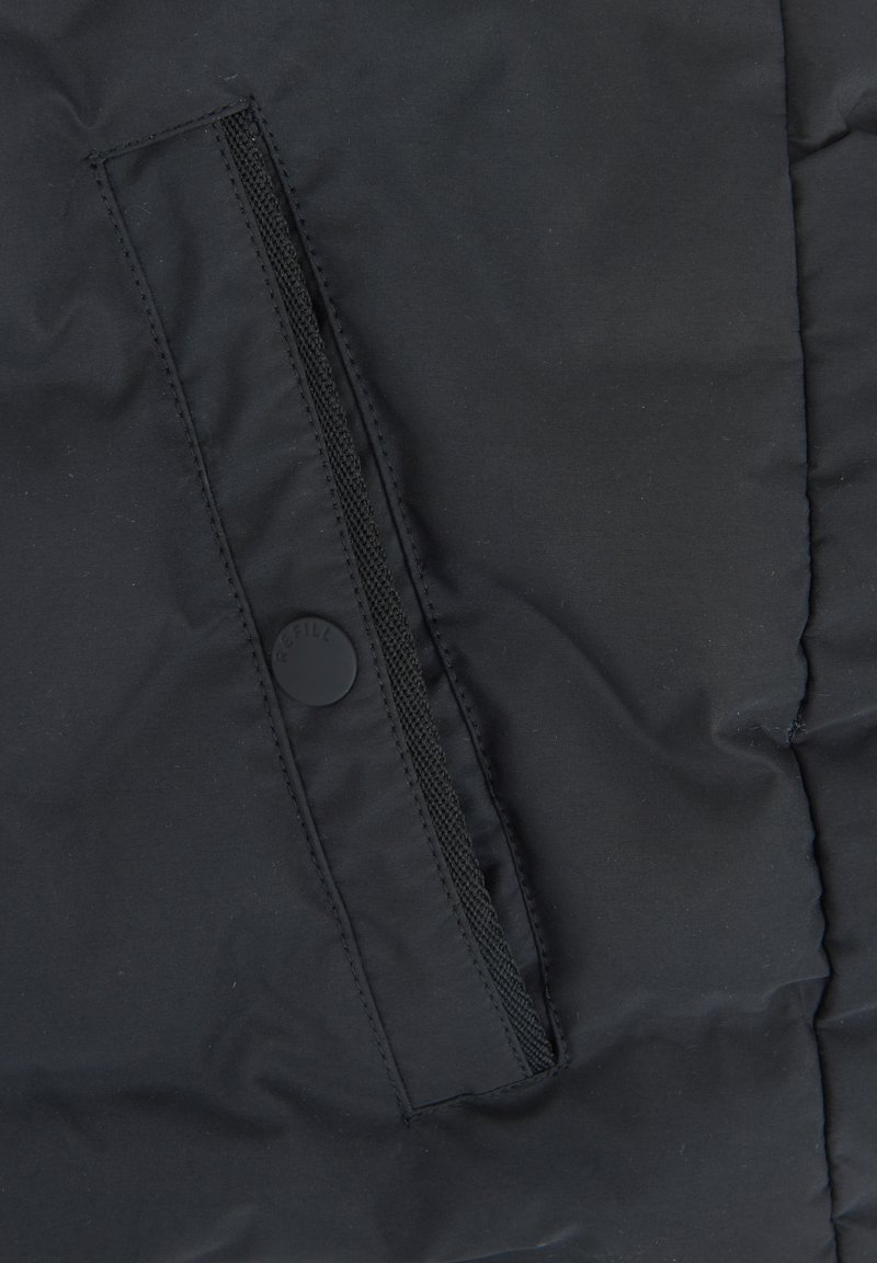 Herren Leichte Jacken | Refill by Shoeby PRICE Winterjacke black/schwarz - IP65585 Herren Leichte Jacken | Refill by Shoeby PRICE Winterjacke black/schwarz - IP65585